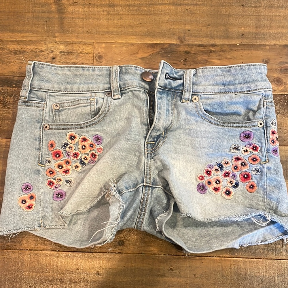 Embroidered jean shorts!